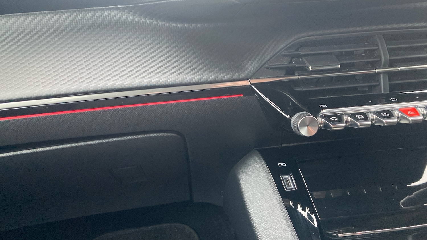 Used Peugeot 2008 2024 for sale - 77847616: Photo 22