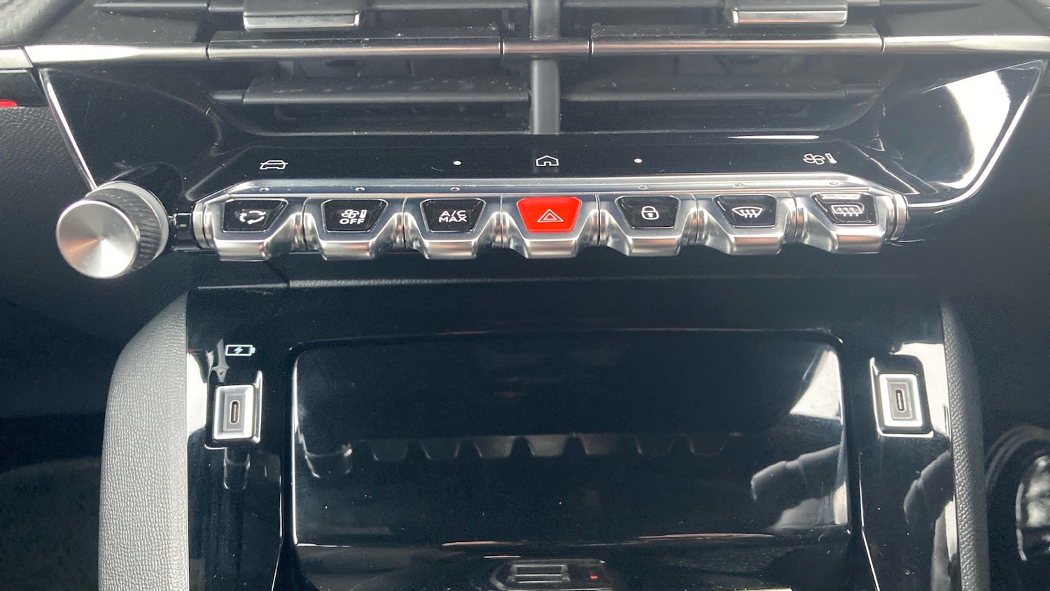 Used Peugeot 2008 2024 for sale - 77847616: Photo 28