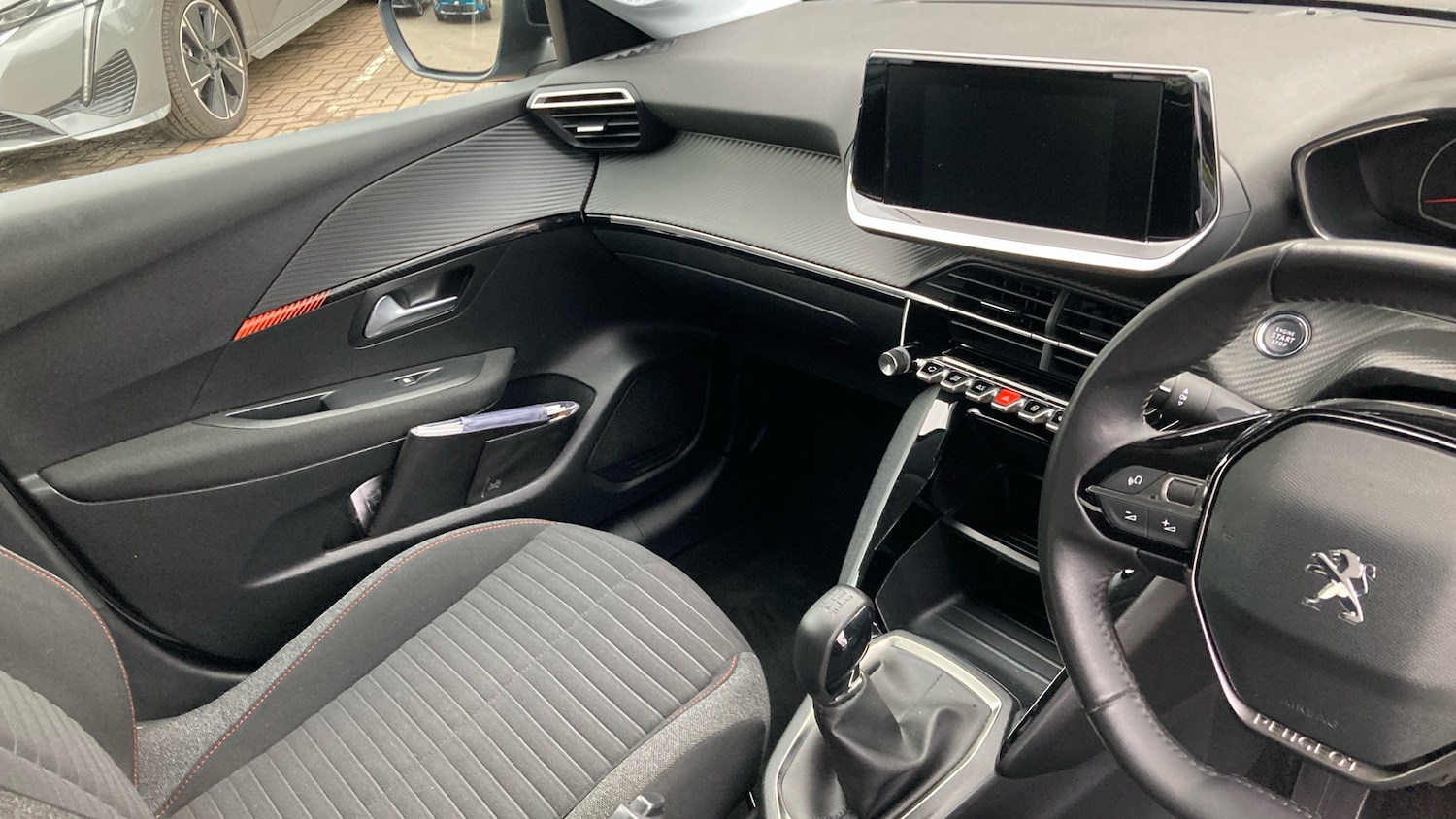 Used Peugeot 208 2022 for sale - 77151928: Photo 14