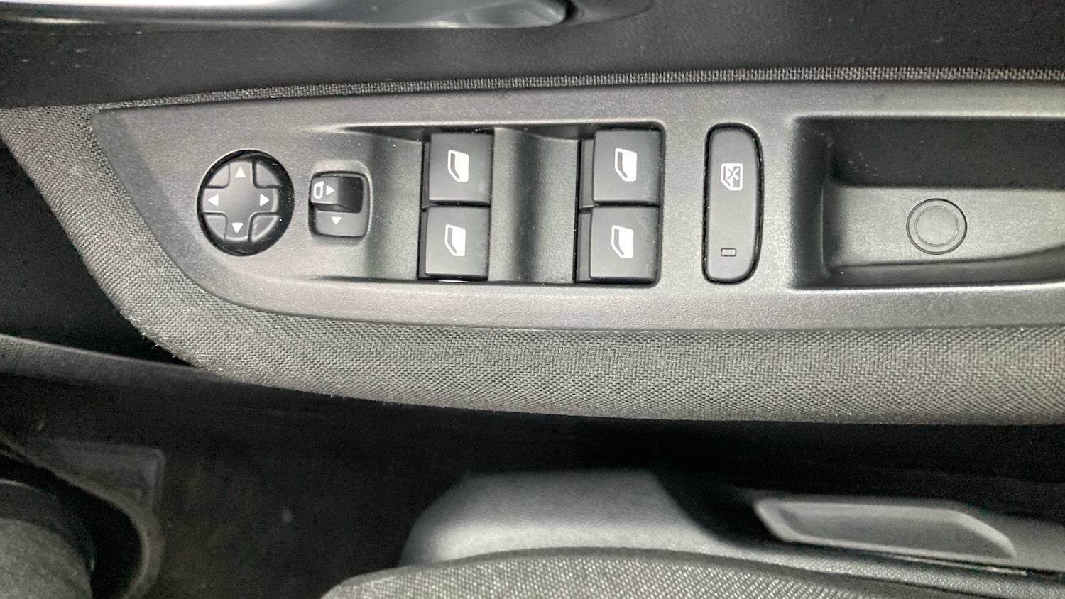 Used Peugeot 208 2022 for sale - 77151928: Photo 23