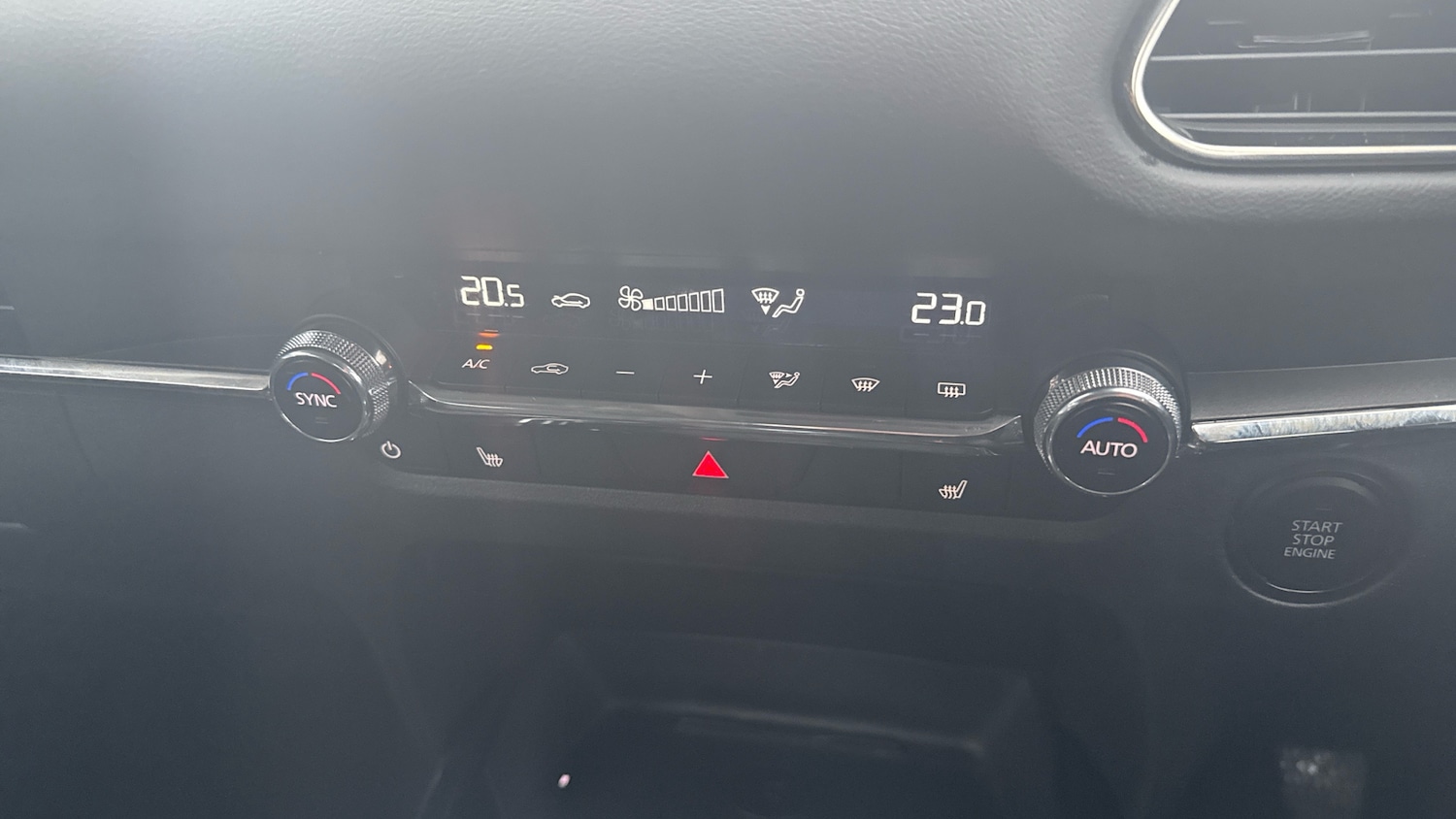 Used Mazda CX-30 2024 for sale - 76968723: Photo 28