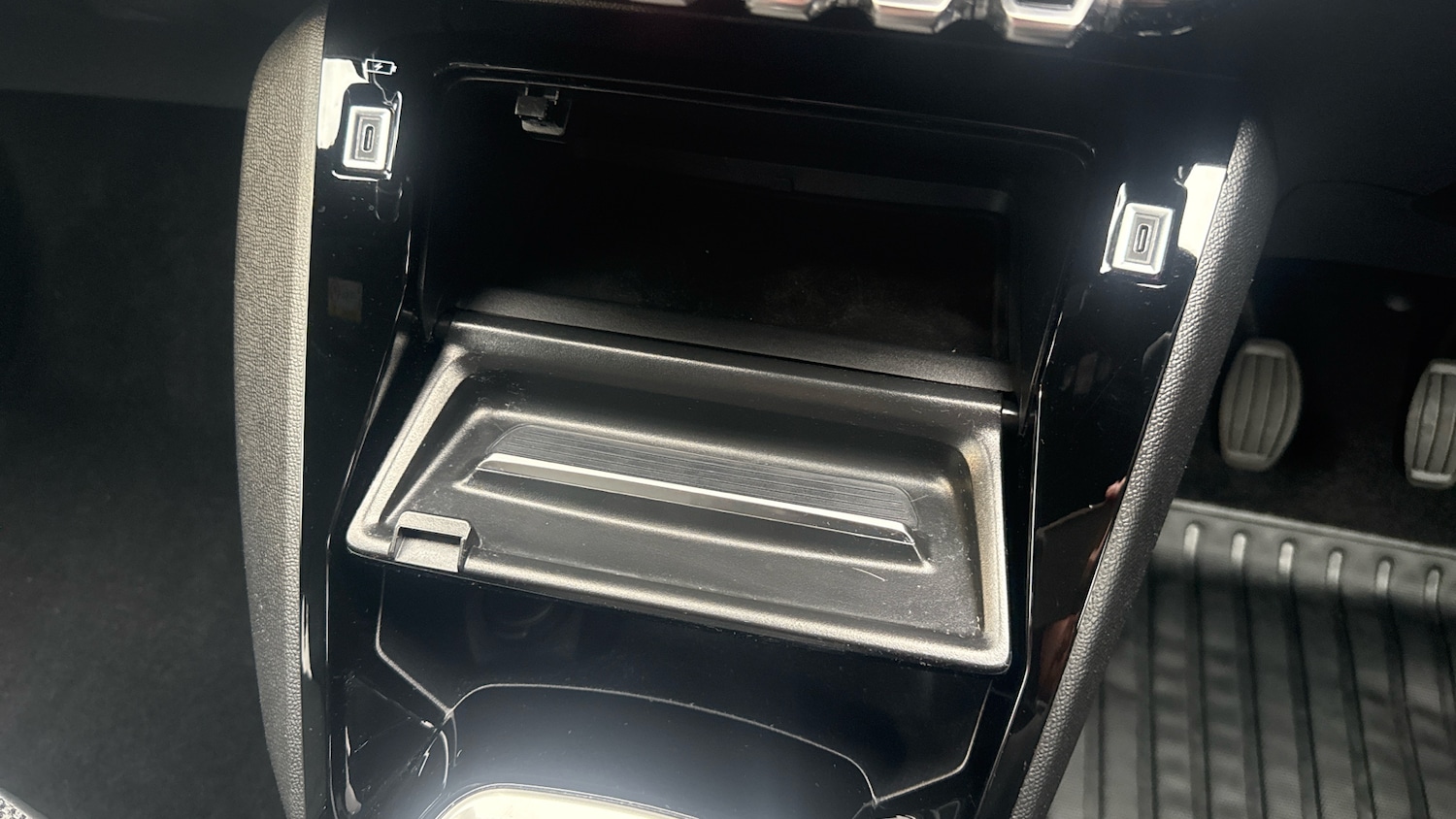 Vehicle 33