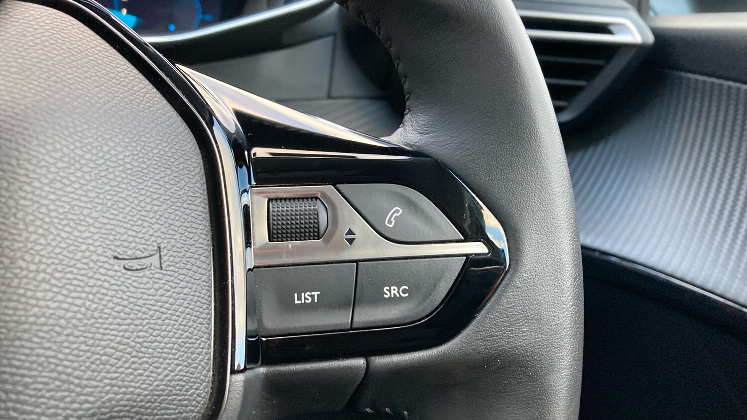 Used Peugeot 208 2023 for sale - 76719945: Photo 34