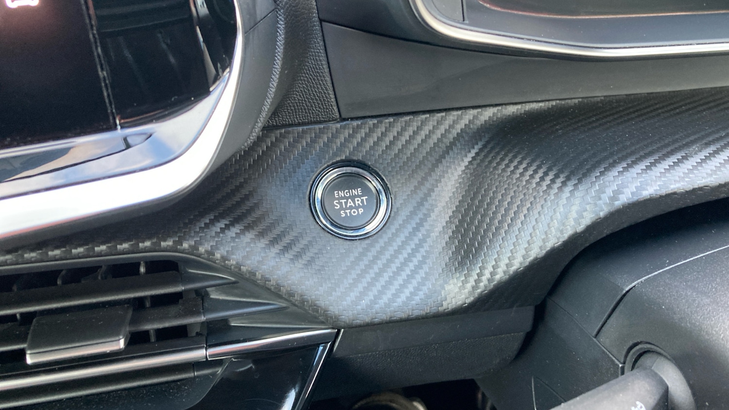 Used Peugeot 208 2023 for sale - 76719945: Photo 39