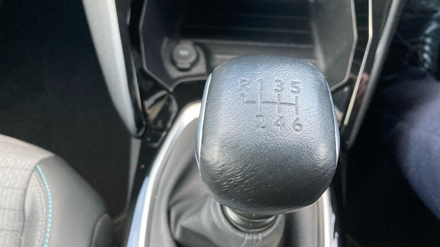 Used Peugeot 208 2023 for sale - 76719945: Photo 44