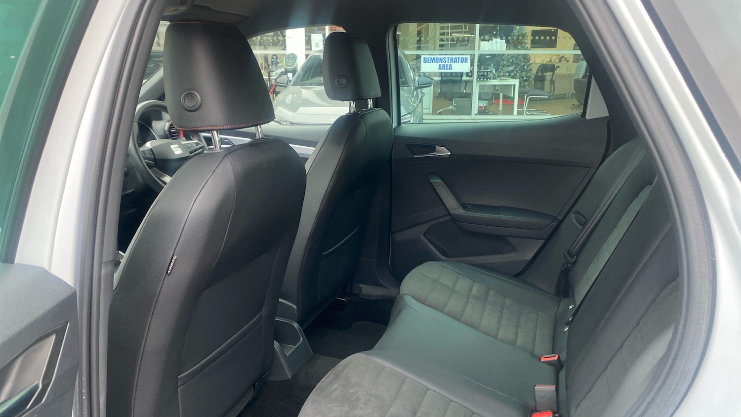 Used SEAT Arona 2023 for sale - 77048009: Photo 16