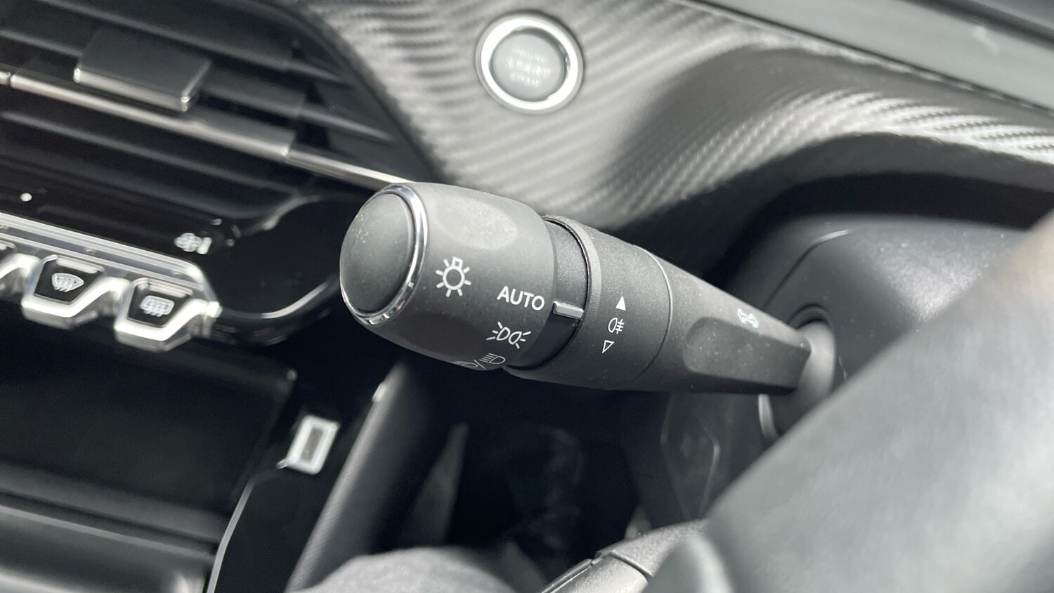 Used Peugeot 208 2024 for sale - 77742514: Photo 31