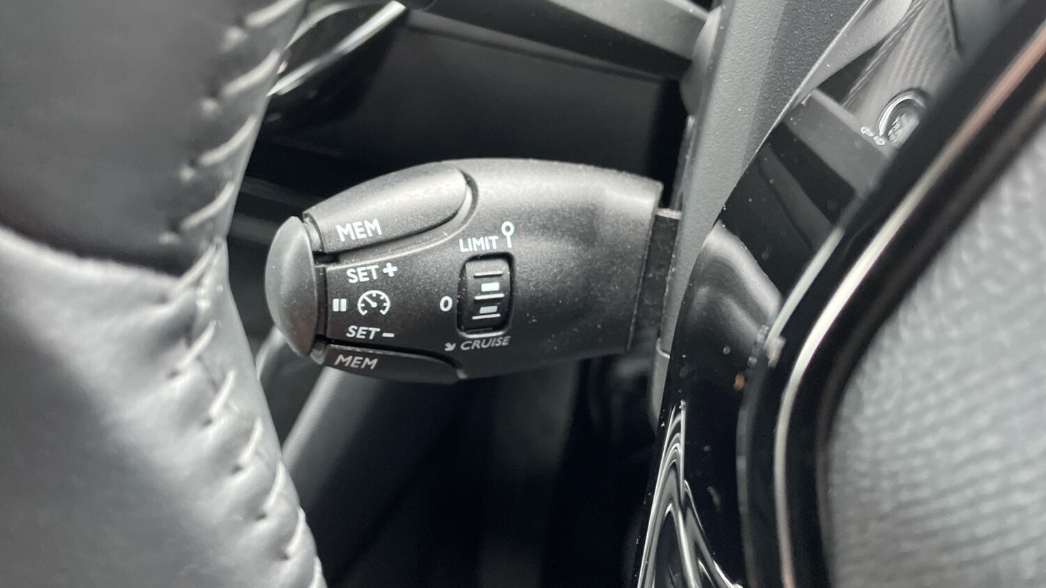 Used Peugeot 208 2024 for sale - 77742514: Photo 32