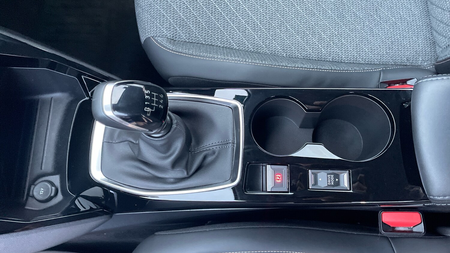 Used Peugeot 208 2024 for sale - 77663304: Photo 13