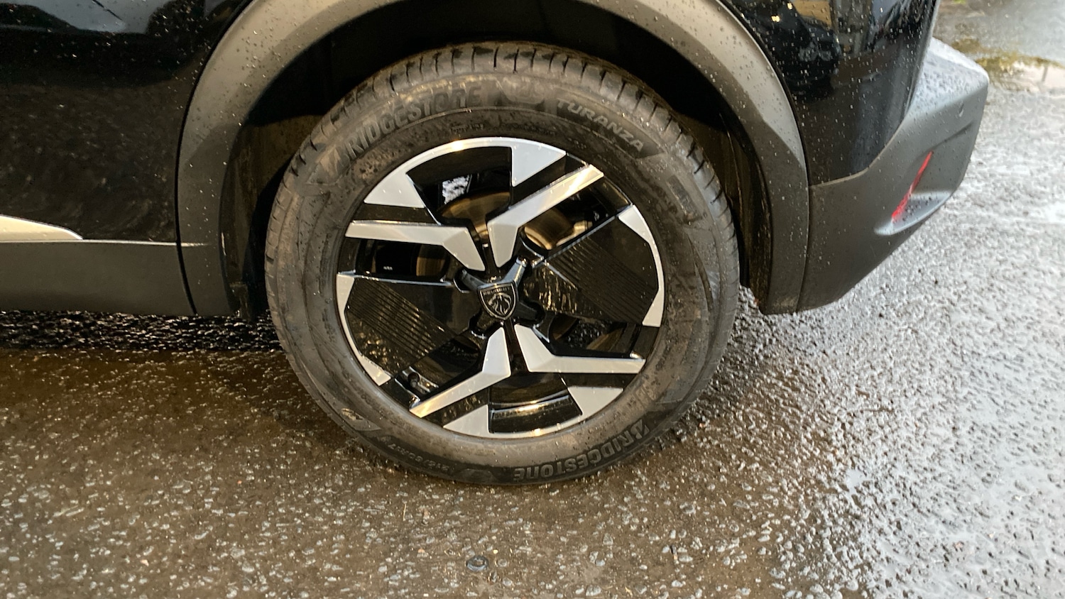 Used Peugeot 2008 2025 for sale - 76768977: Photo 24