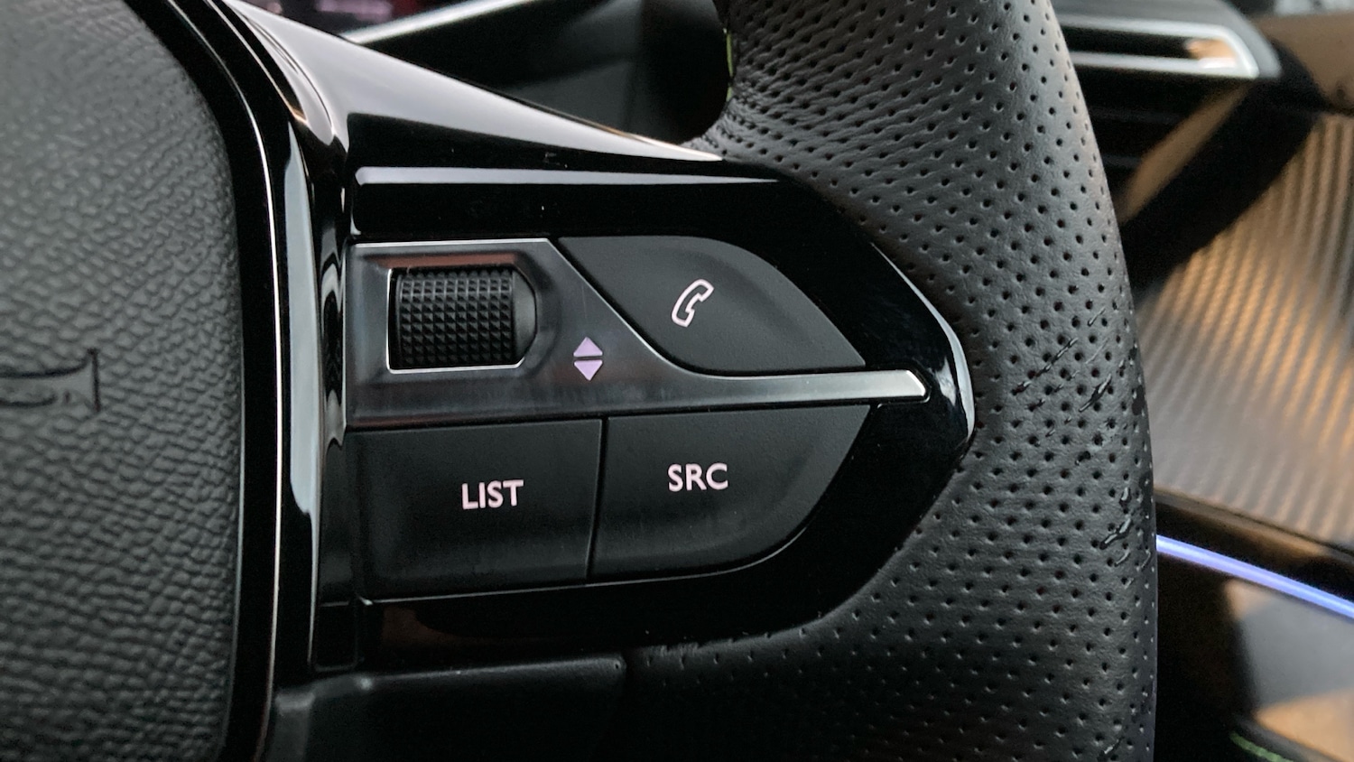 Used Peugeot 2008 2025 for sale - 76768977: Photo 34