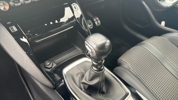 Used Peugeot 208 2022 for sale - 76219600: Photo 13