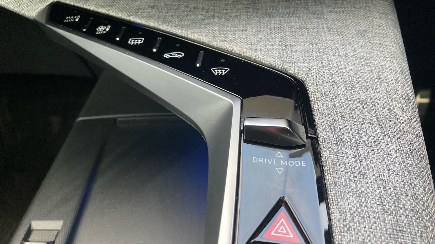 Used Peugeot 3008 2024 for sale - 76554892: Photo 41