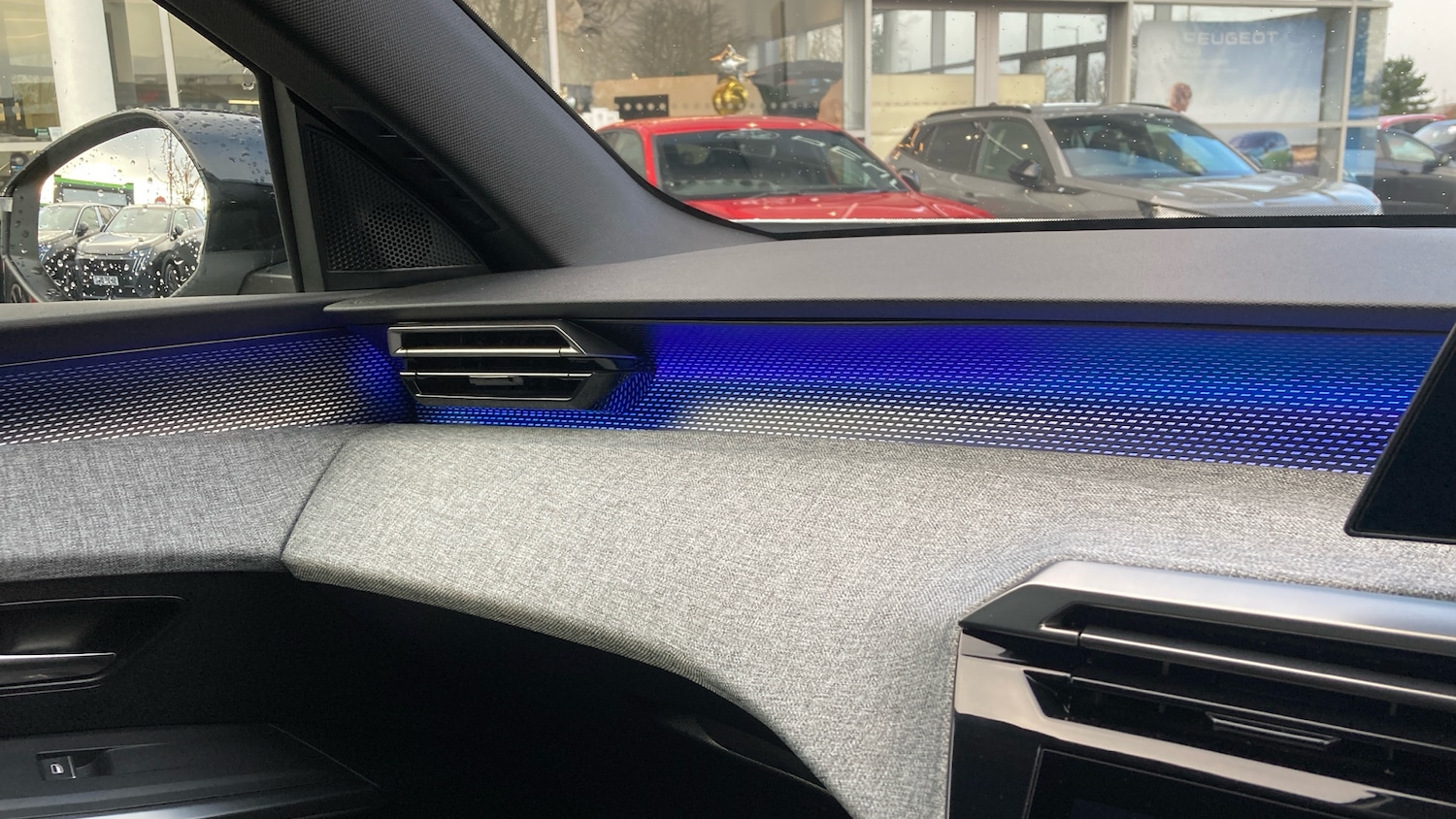 Used Peugeot 3008 2024 for sale - 76554892: Photo 42