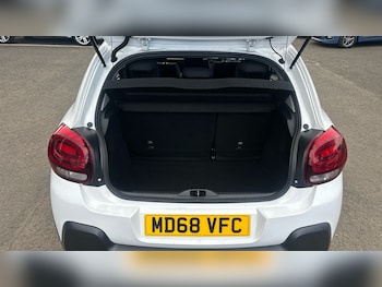 Used Citroen C3 2019 for sale - 79504800: Photo