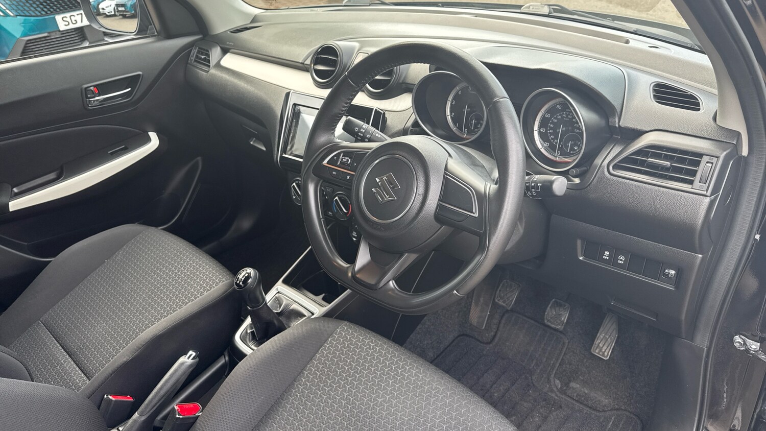 Used Suzuki Swift 2020 for sale - 77742501: Photo 11