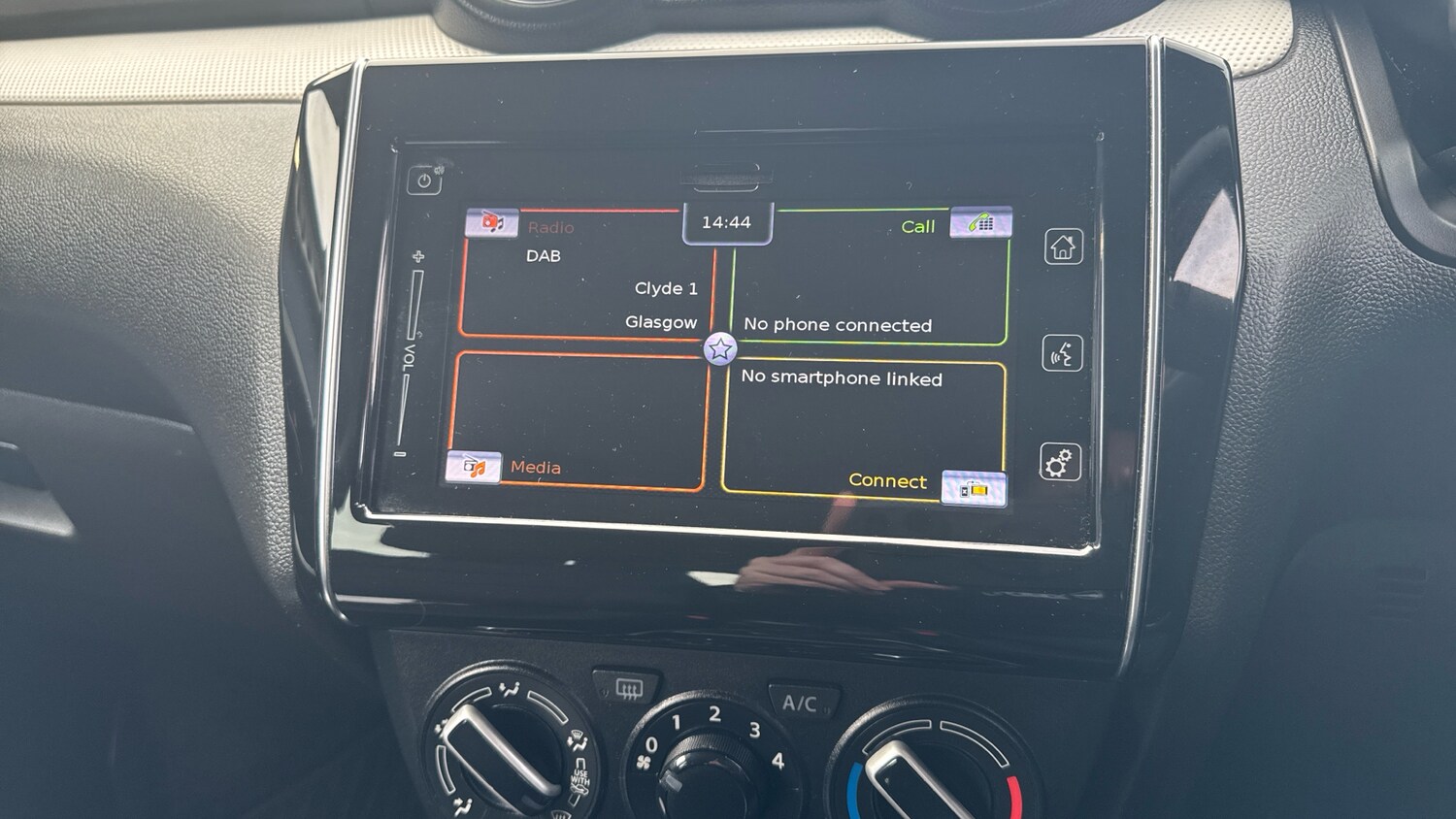 Used Suzuki Swift 2020 for sale - 77742501: Photo 12