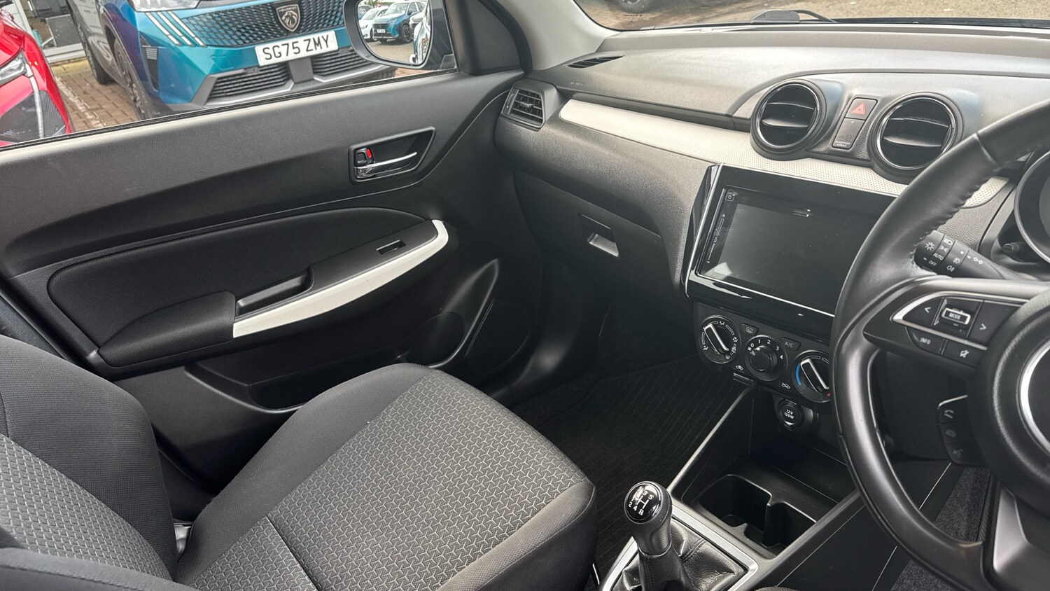 Used Suzuki Swift 2020 for sale - 77742501: Photo 14