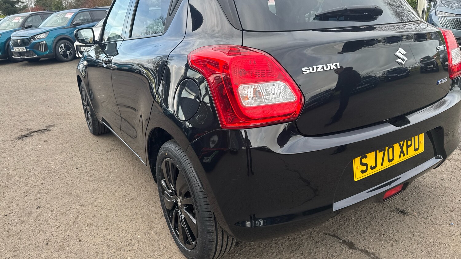 Used Suzuki Swift 2020 for sale - 77742501: Photo 39