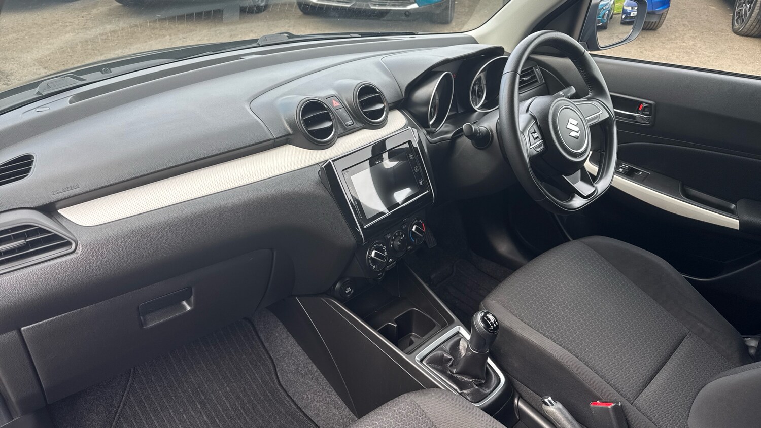 Used Suzuki Swift 2020 for sale - 77742501: Photo 9