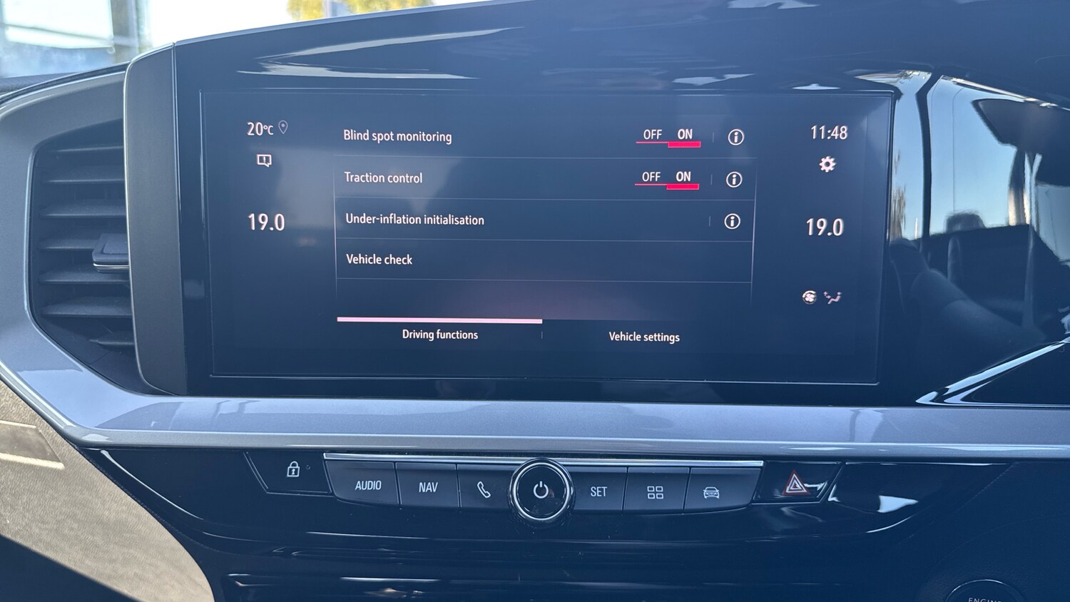 Used Vauxhall Mokka 2023 for sale - 76077071: Photo 32