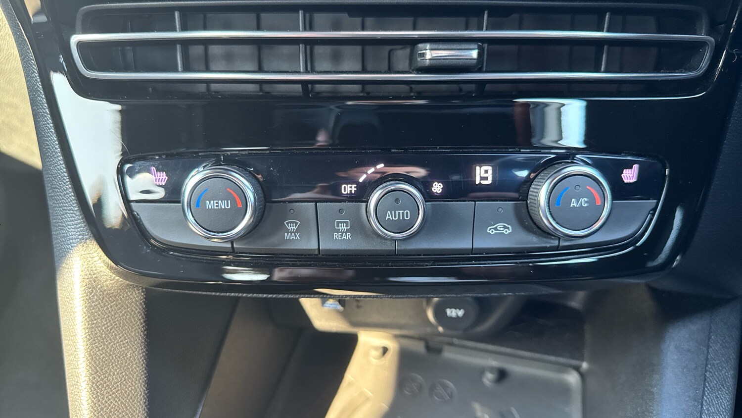 Used Vauxhall Mokka 2023 for sale - 76077071: Photo 36