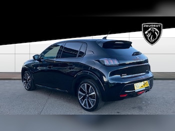 Used Peugeot 208 2022 for sale - 77048012: Photo