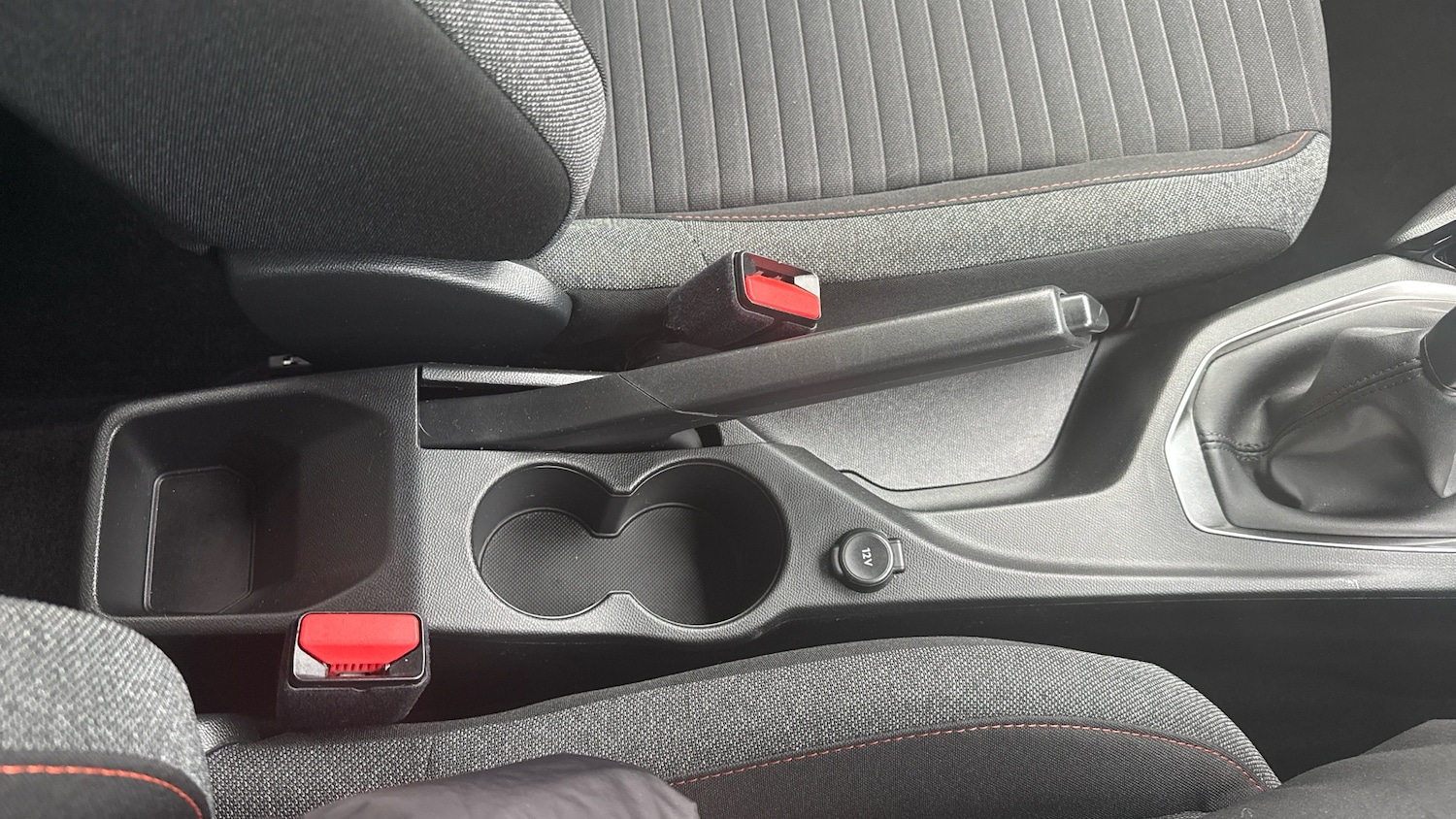 Used Peugeot 208 2022 for sale - 77151927: Photo 38