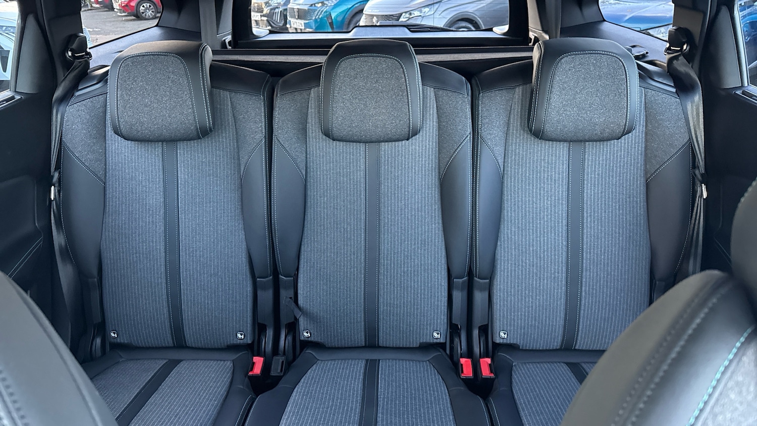 Used Peugeot 5008 2023 for sale - 76627832: Photo 15