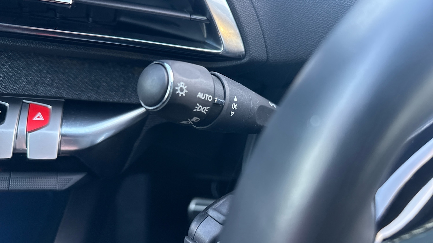 Used Peugeot 5008 2023 for sale - 76627832: Photo 26