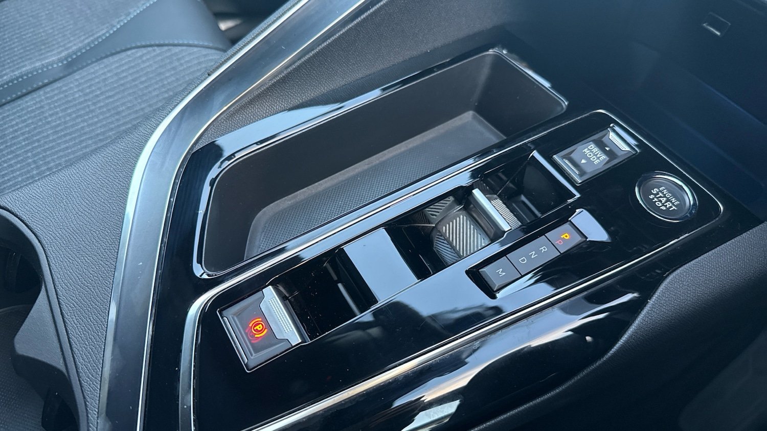 Used Peugeot 5008 2023 for sale - 76627832: Photo 37