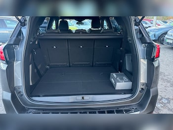 Used Peugeot 5008 2023 for sale - 76627832: Photo