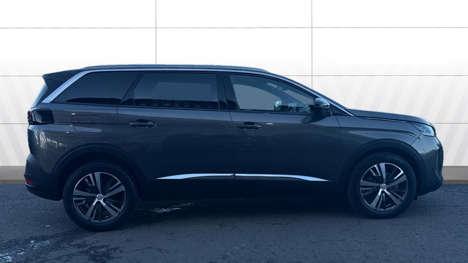 Used Peugeot 5008 2023 for sale - 76627832: Photo 5