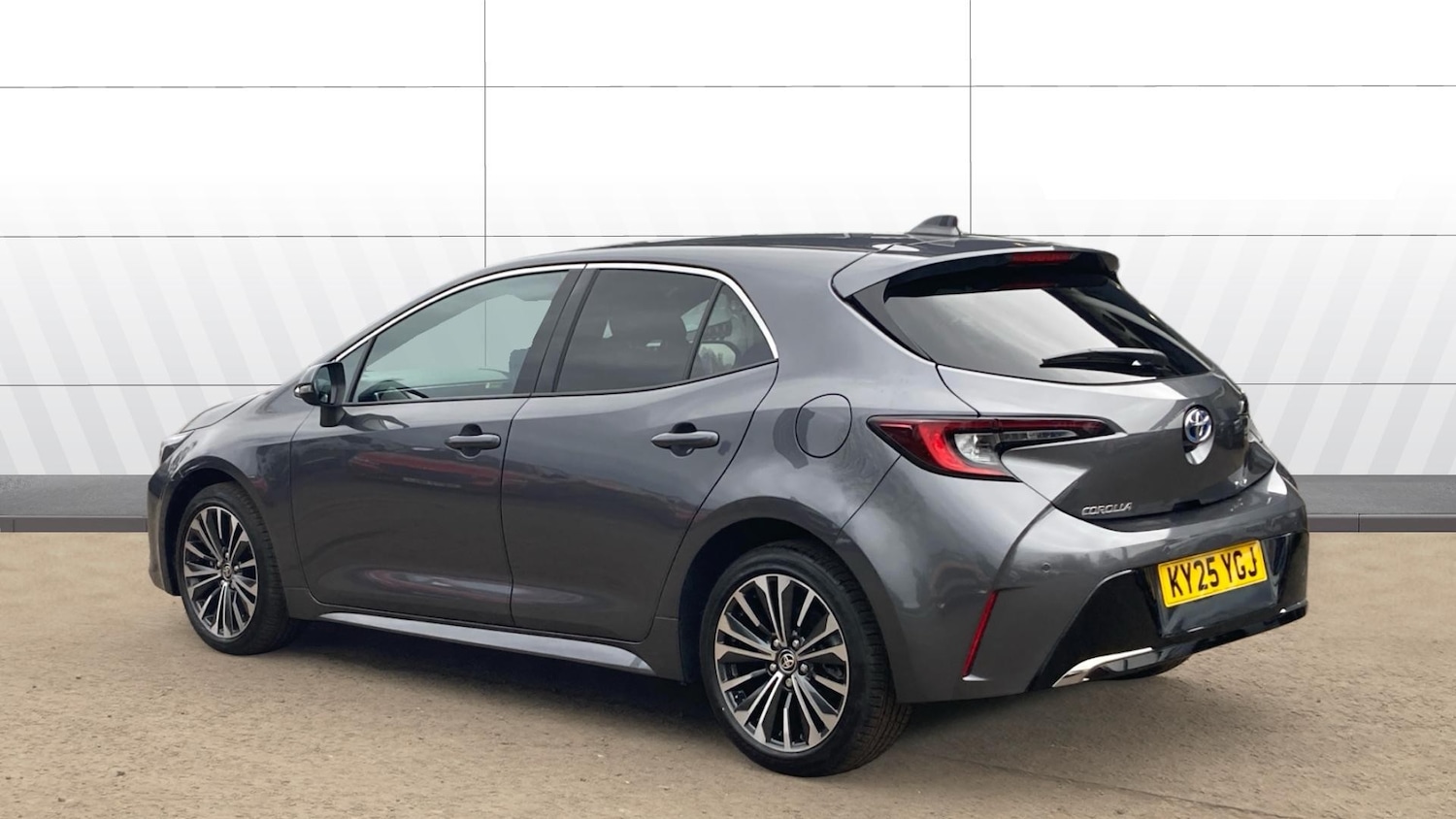 Used Toyota Corolla 2025 for sale - 77379107: Photo 2