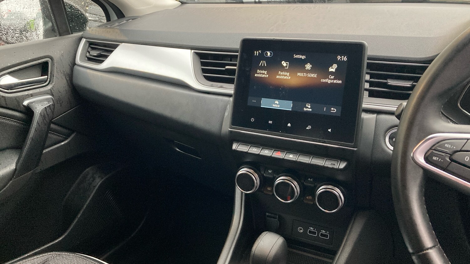 Used Renault Captur 2024 for sale - 76452632: Photo 14