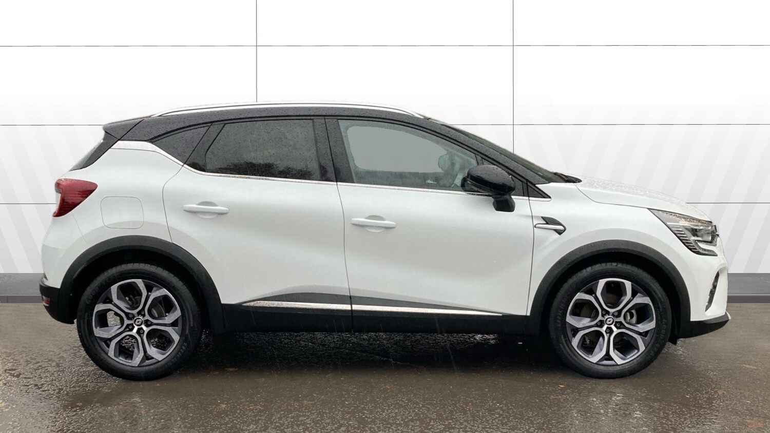 Used Renault Captur 2024 for sale - 76452632: Photo 5