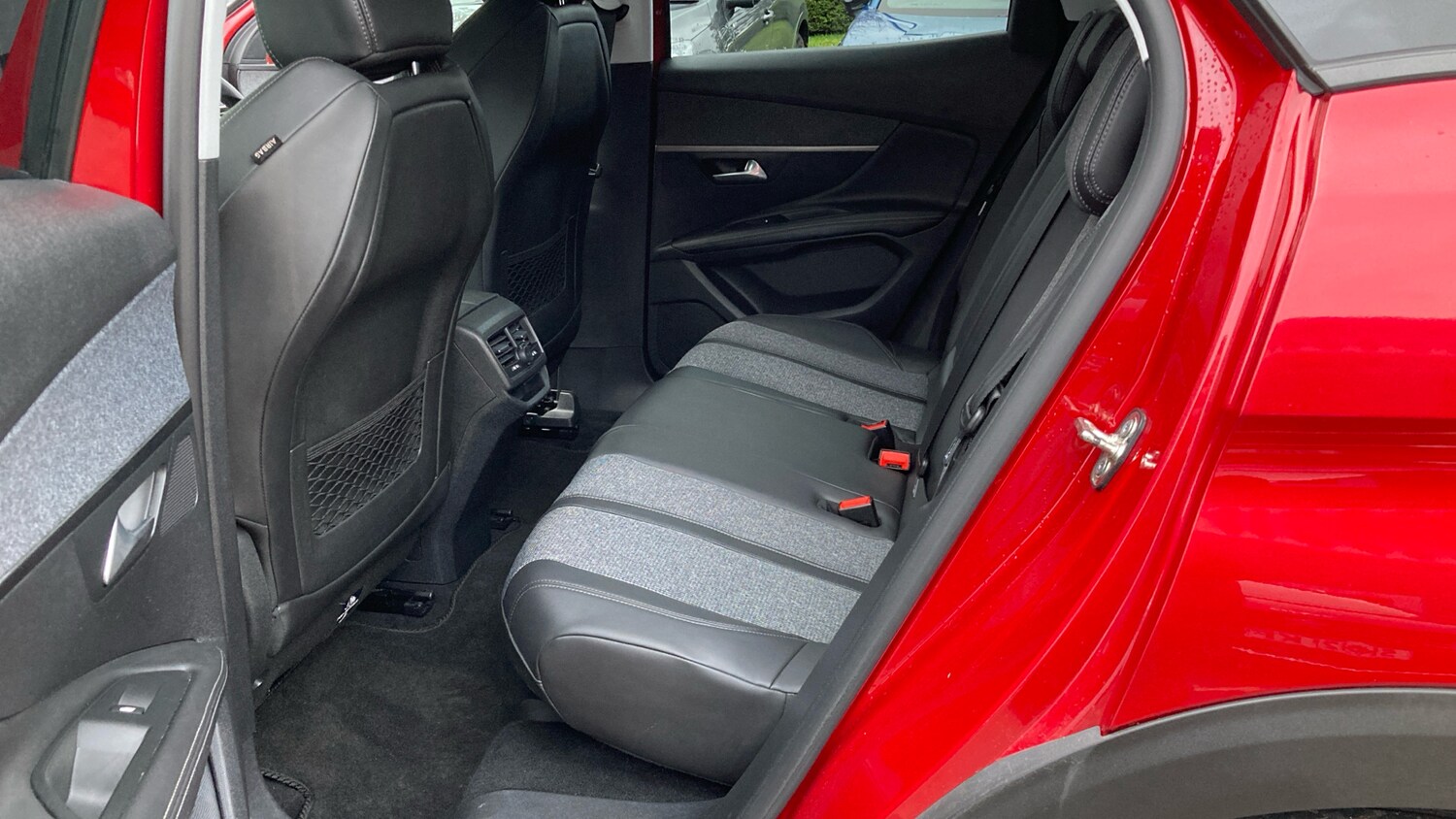 Used Peugeot 3008 2018 for sale - 77570567: Photo 16