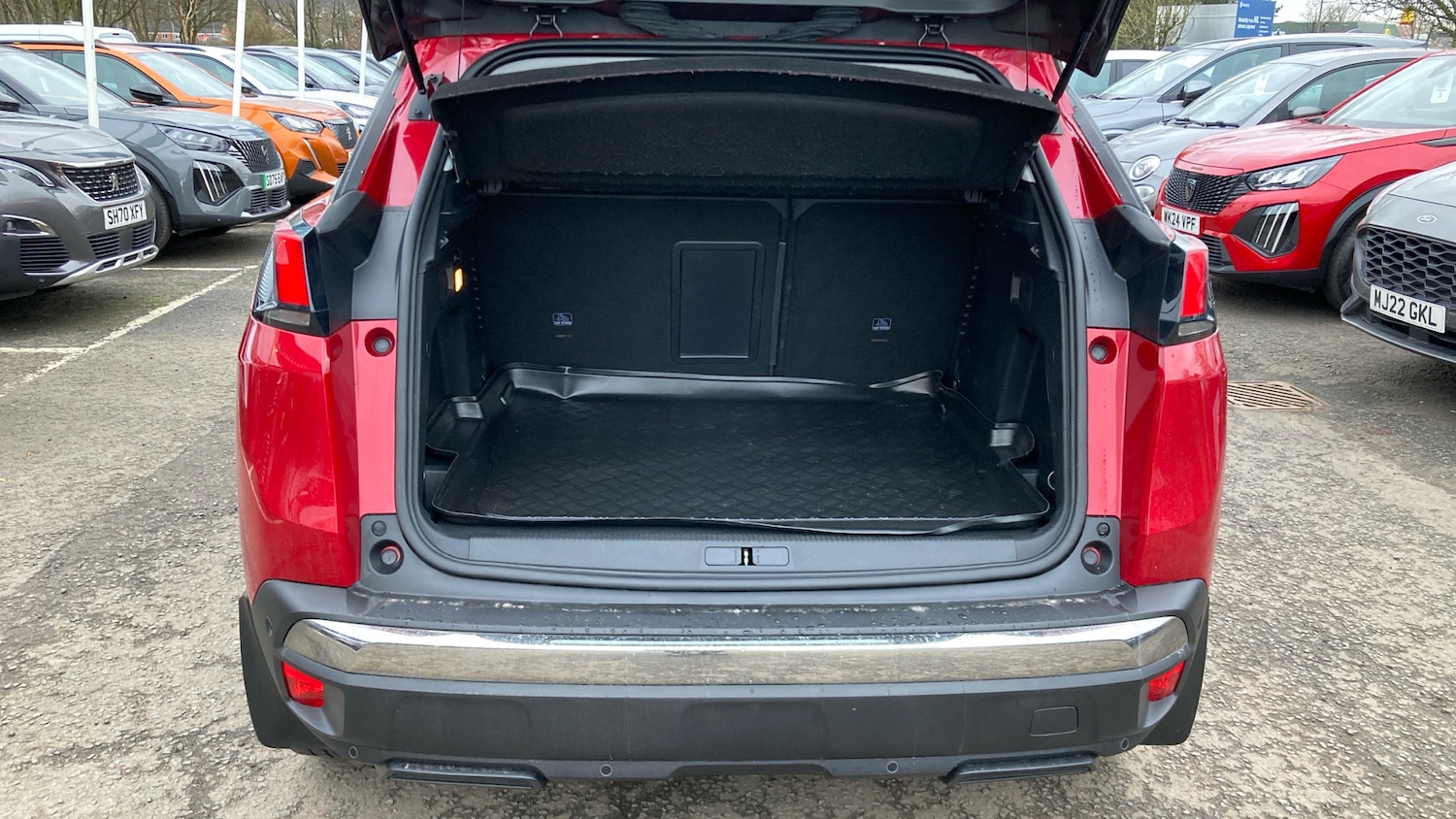 Used Peugeot 3008 2018 for sale - 77570567: Photo 4