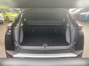 Used Peugeot 2008 2023 for sale - 77985228: Photo