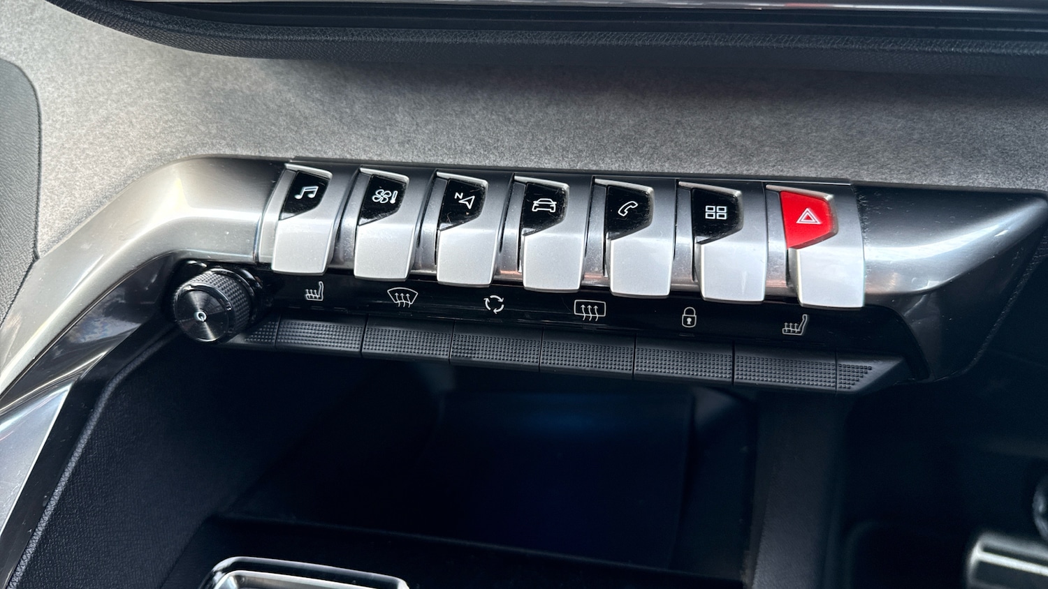 Used Peugeot 5008 2022 for sale - 77983867: Photo 29