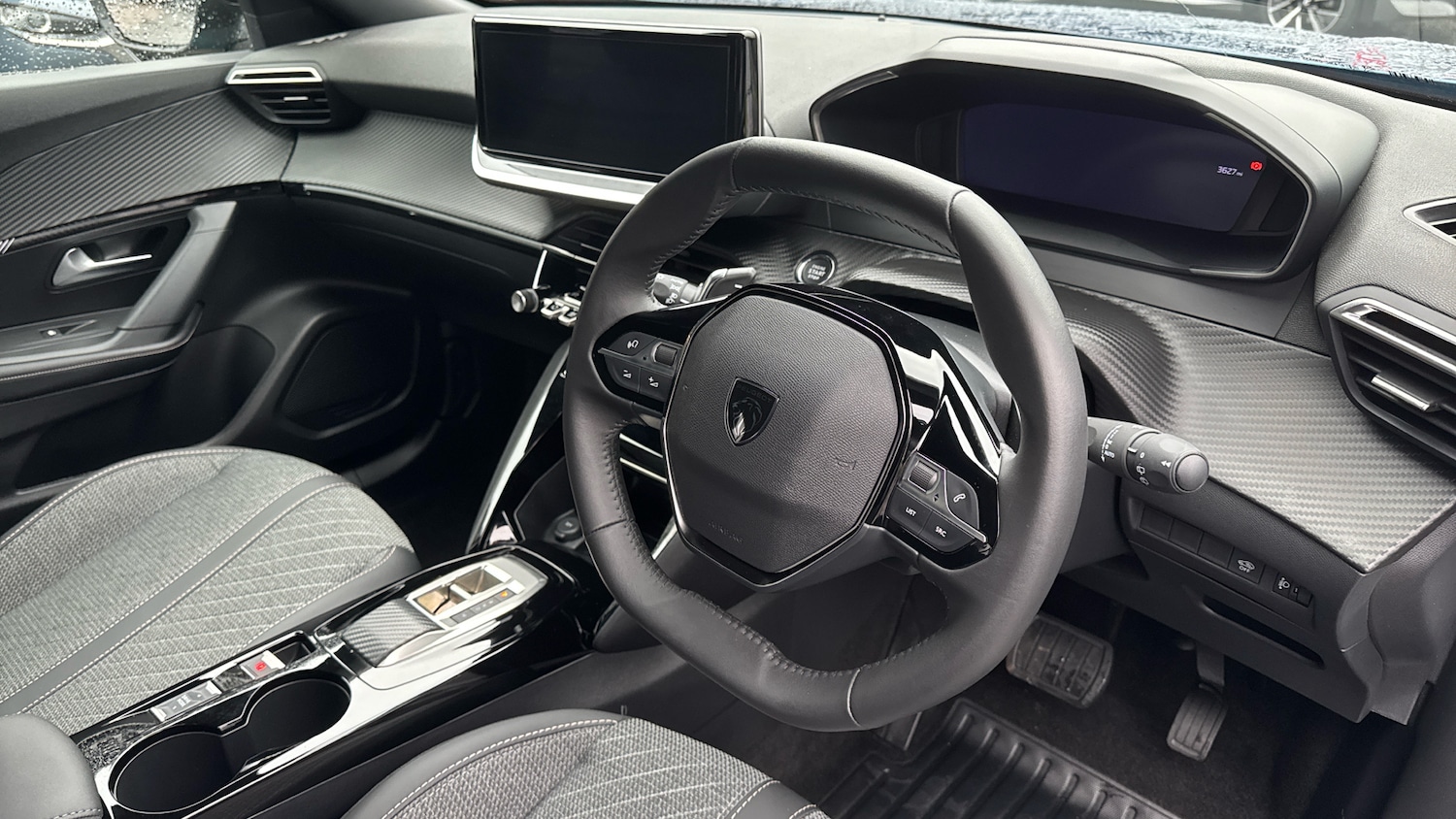 Used Peugeot 2008 2025 for sale - 76862230: Photo 11