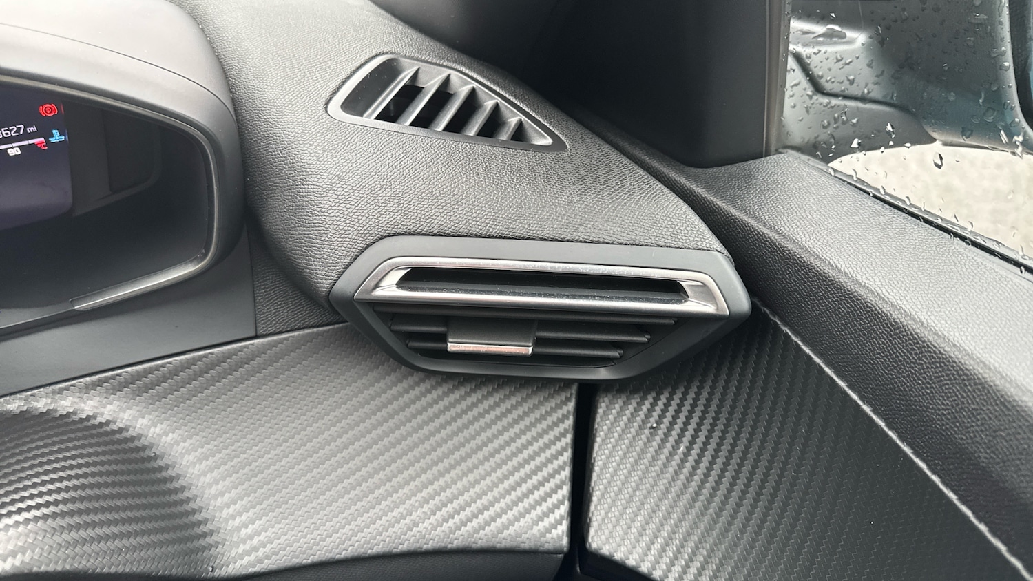 Used Peugeot 2008 2025 for sale - 76862230: Photo 23