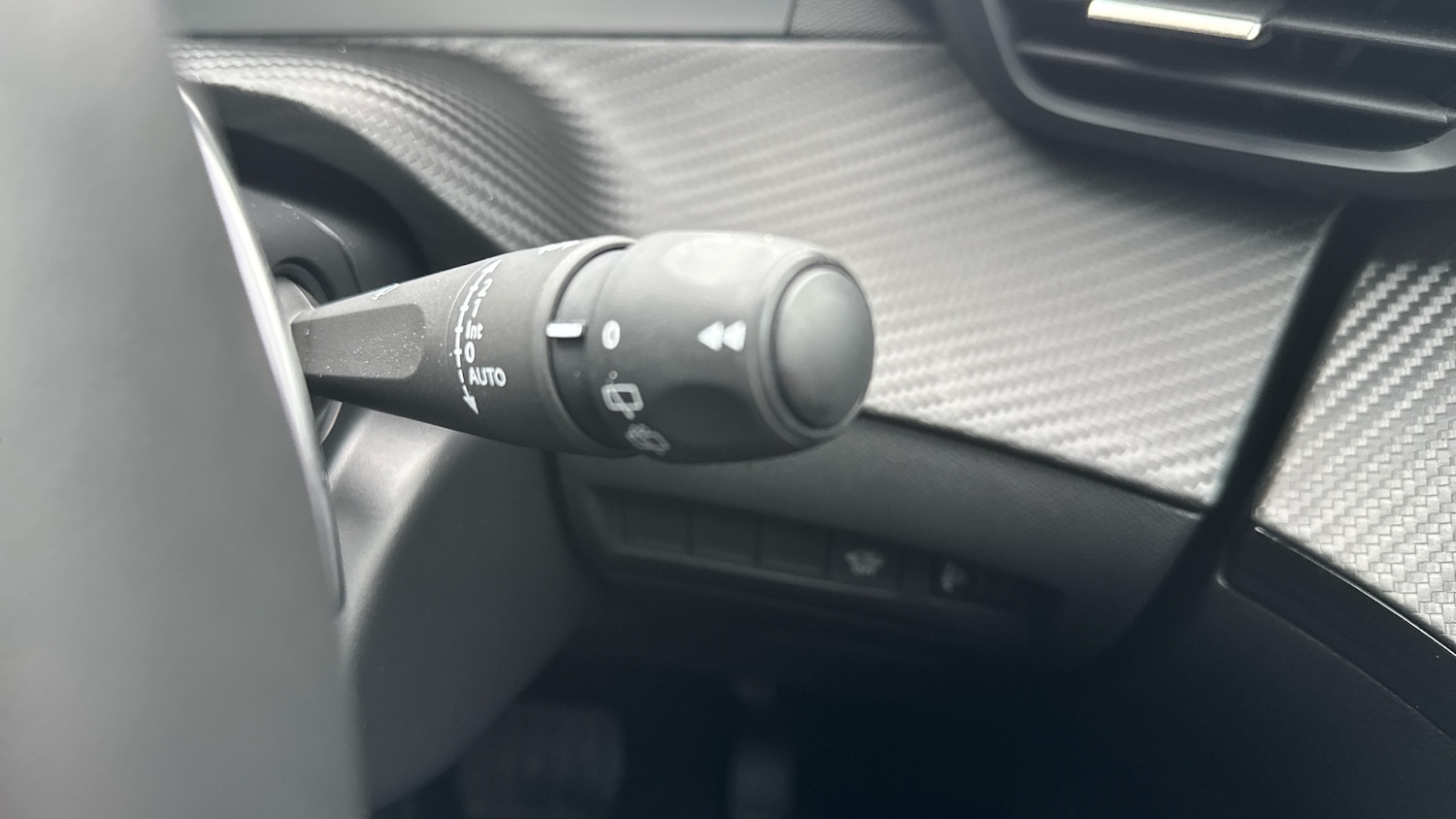 Used Peugeot 2008 2025 for sale - 76862230: Photo 26