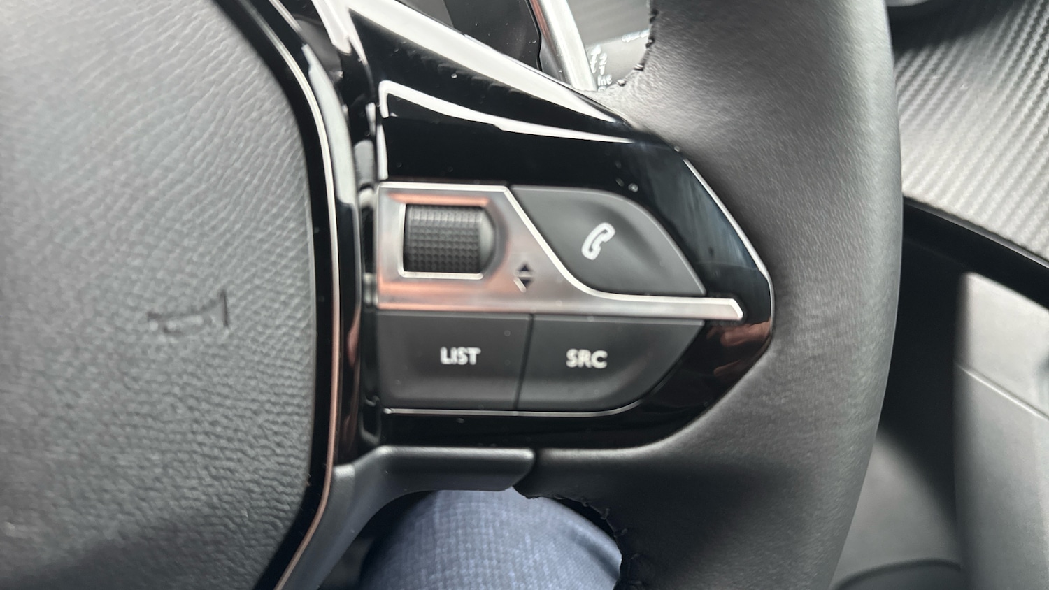 Used Peugeot 2008 2025 for sale - 76862230: Photo 28