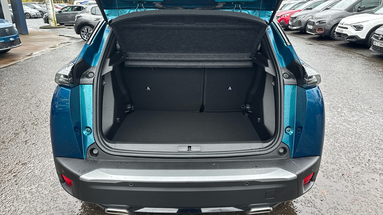 Used Peugeot 2008 2025 for sale - 76862230: Photo 4