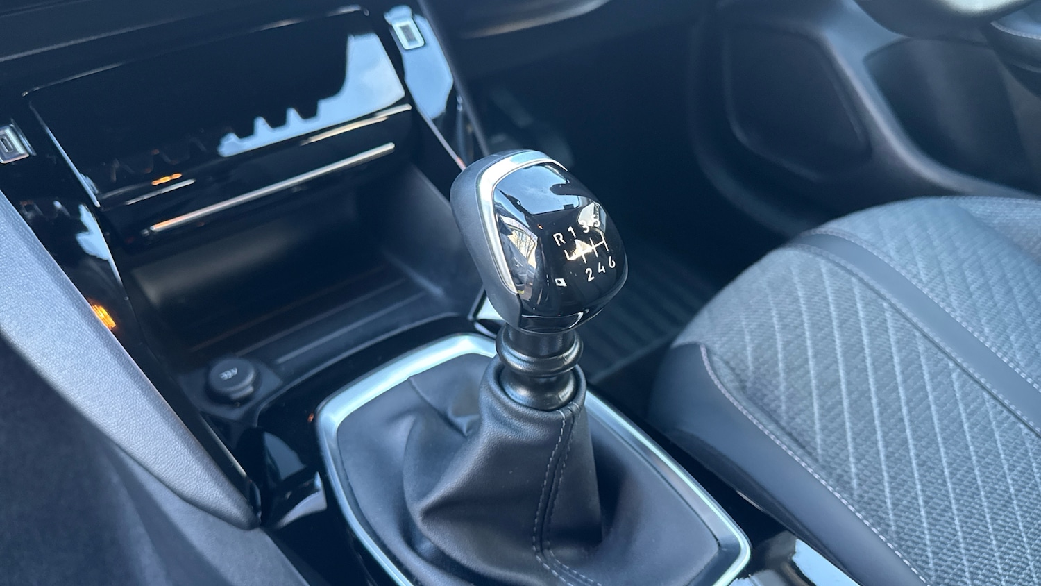 Used Peugeot 208 2025 for sale - 76720413: Photo 13