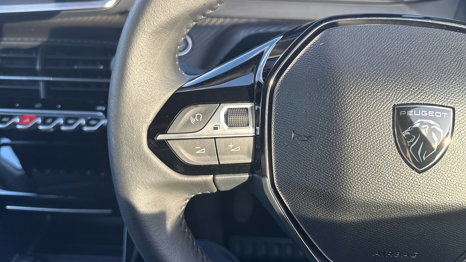 Used Peugeot 208 2025 for sale - 76720413: Photo 26