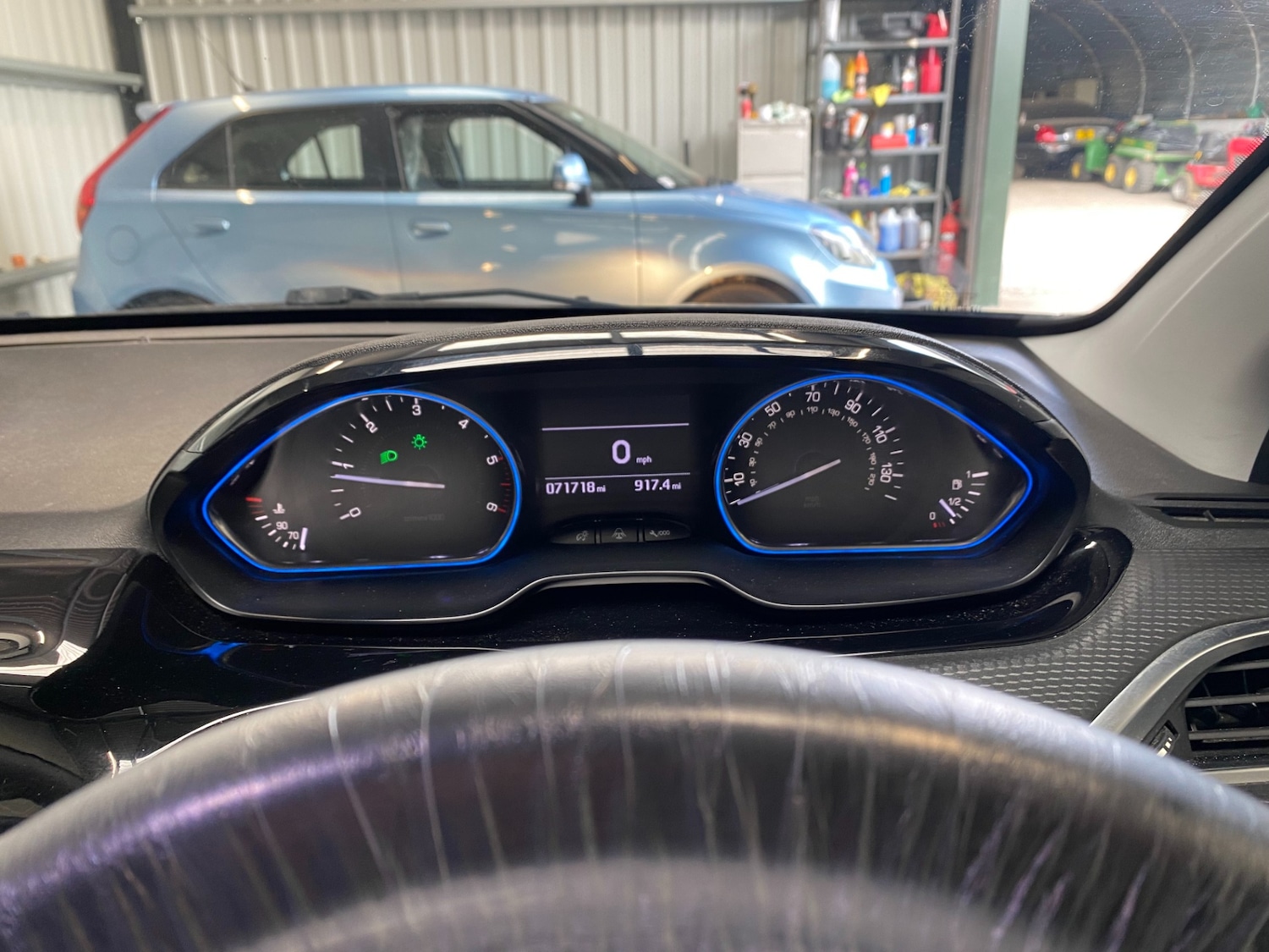 Used Peugeot 2008 2015 for sale - 76594332: Photo 29