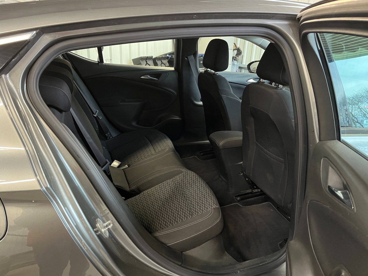 Used Vauxhall Astra 2018 for sale - 76648247: Photo 15