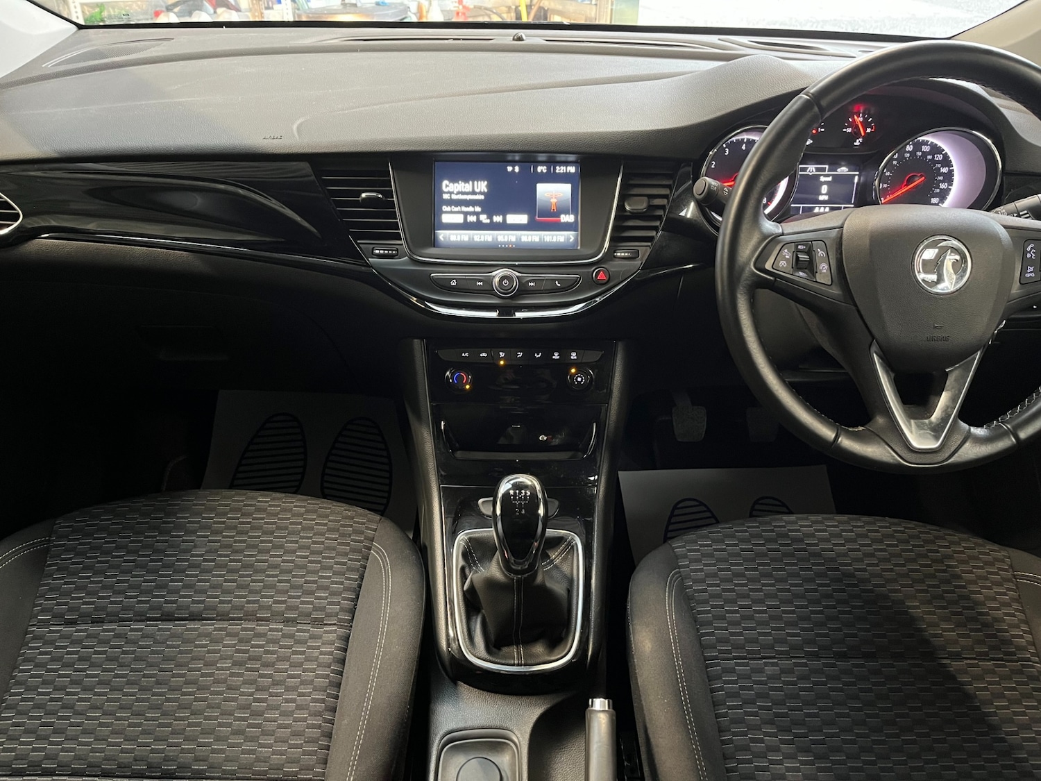 Used Vauxhall Astra 2018 for sale - 76648247: Photo 18